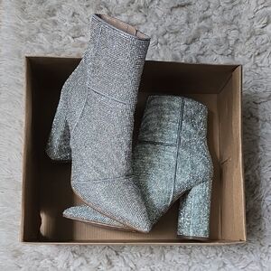 Steve Madden Silver Ankle Booties with Sleek Design